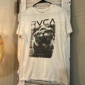 RVCA t-shirt with a lion